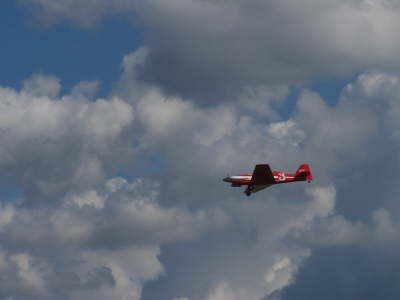 und fliegen